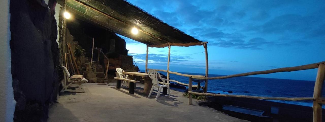 Casita Pajero En El Pozo De Las Calcosas, El Hierro エクステリア 写真